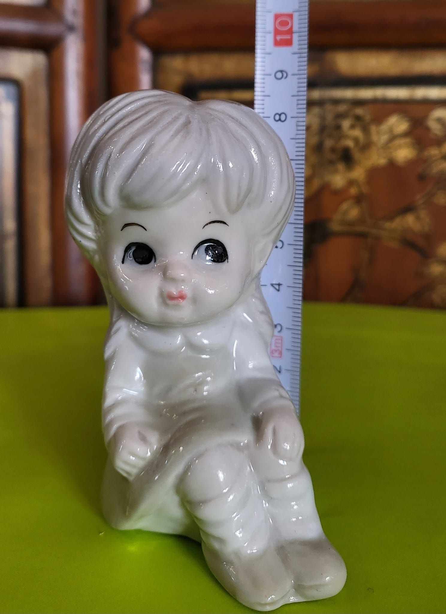 Vintage Ceramic Girl Figurine